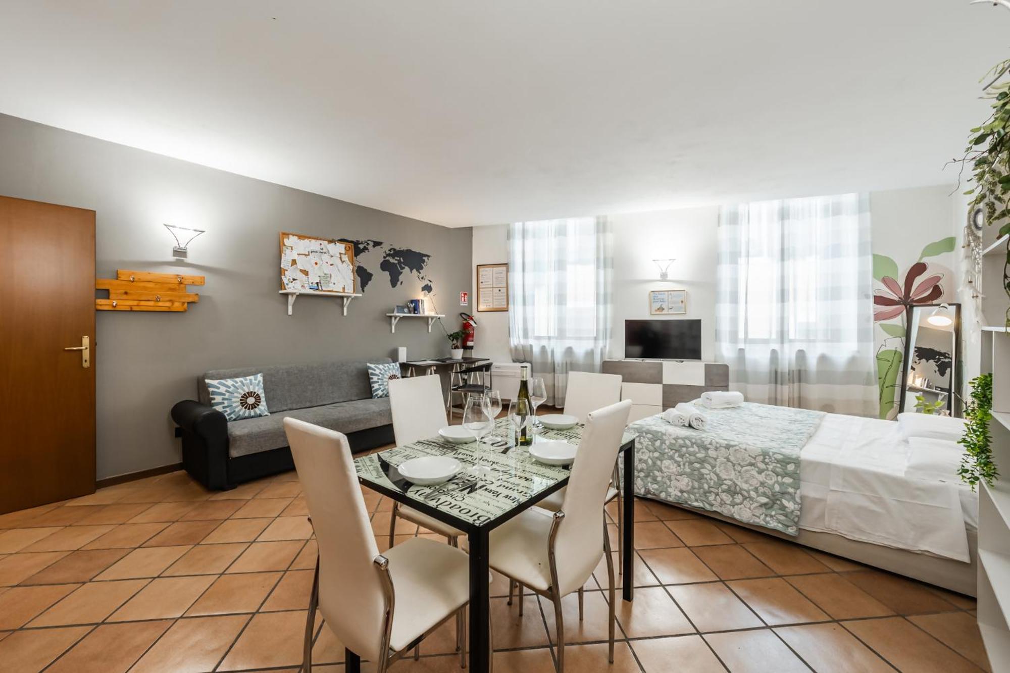 Riverwalk Al Castello Indipendent Apartments ヴェローナ エクステリア 写真