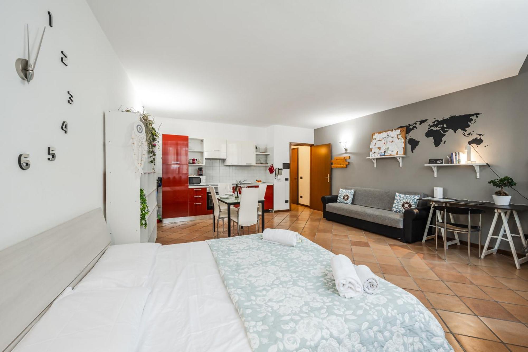 Riverwalk Al Castello Indipendent Apartments ヴェローナ エクステリア 写真