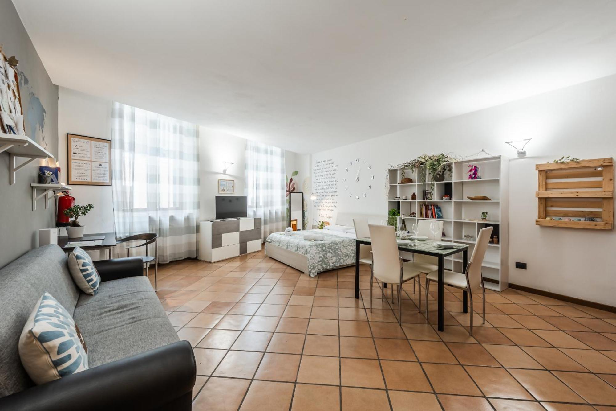 Riverwalk Al Castello Indipendent Apartments ヴェローナ エクステリア 写真